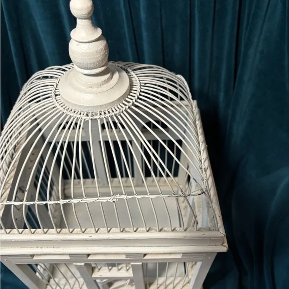 White Decorative Vintage-Style Birdcage - Picture 6 of 13
